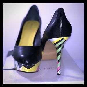 Nine West Pumps, Black with Multi Color, Sz. 11